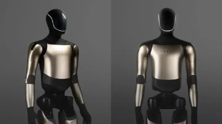 Tesla, İnsansı Robot Yarışında Yeni Bir Adım Attı: Altın Kaplama Optimus 2.5 Tanıtıldı