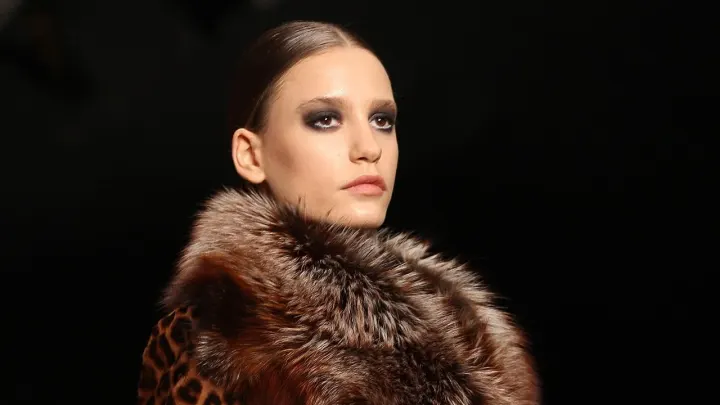 Serenay Sarıkaya’dan Yeni Reklam Devleri: 32 Milyon TL’lik Anlaşmanın Ardından L’Oréal ile Masada