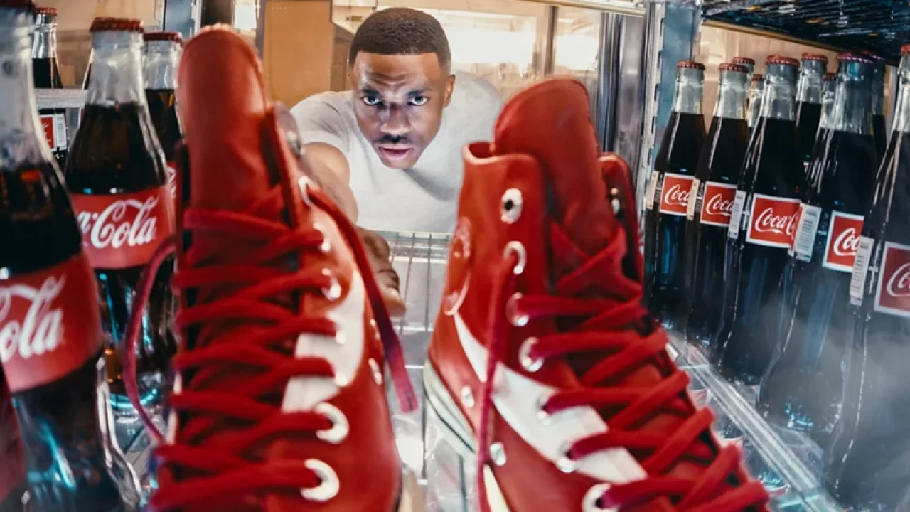 İki İkon Bir Arada: Coca-Cola × Converse Chuck 70 Koleksiyonu Tanıtıldı