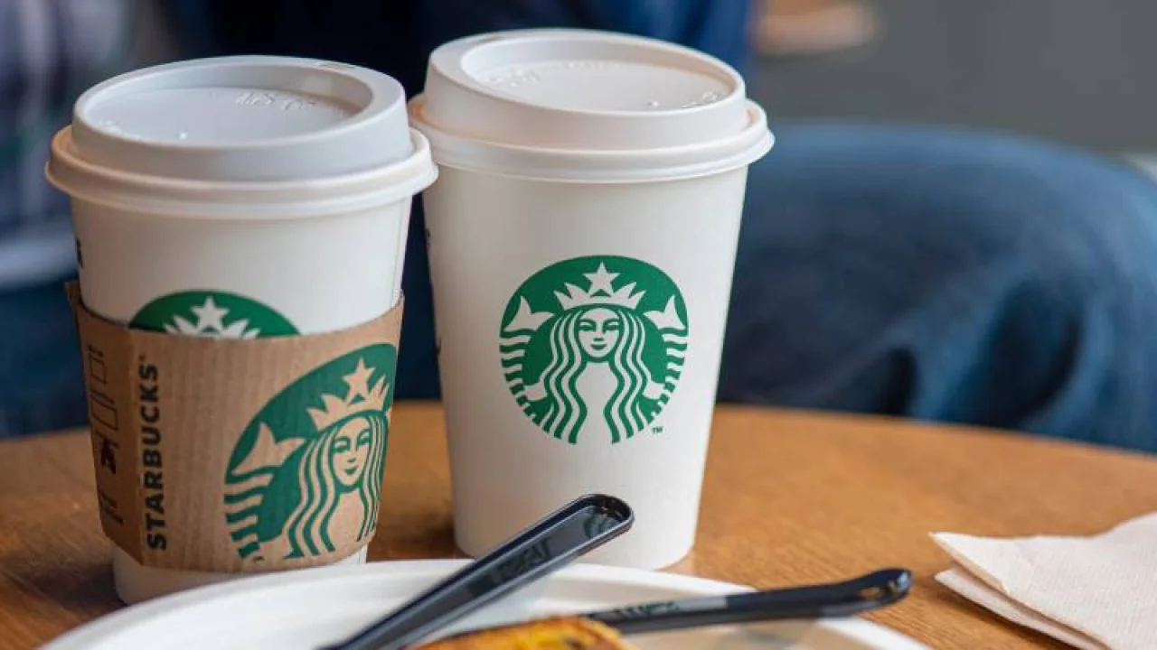 Starbucks Menüsünde Büyük Temizlik: 13 İçecek Raflardan Kalktı, Liste Genişleyebilir