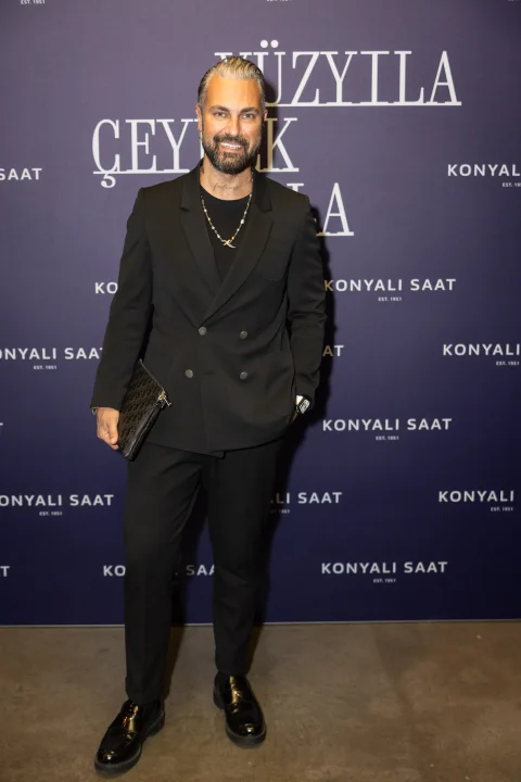 33046-b-konyali-saat-33046.webp