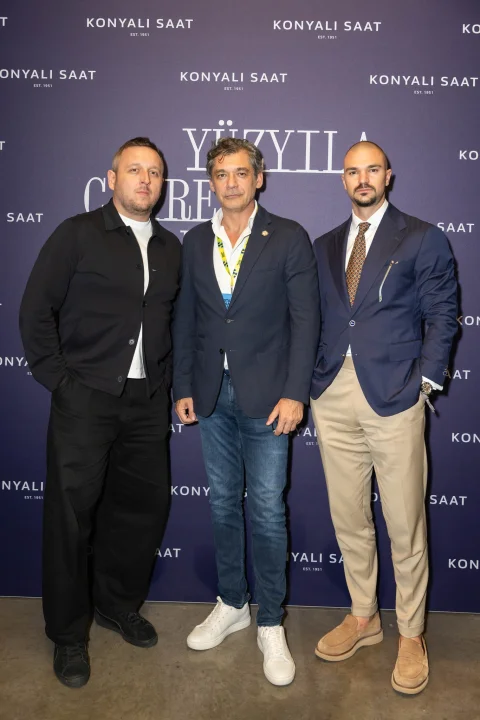 33048-b-konyali-saat-33048.webp